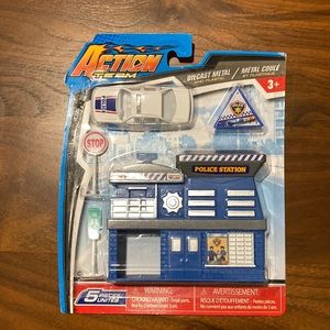 Action Team Police Station Toy